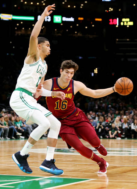 Jayson Tatum Kyrie 4